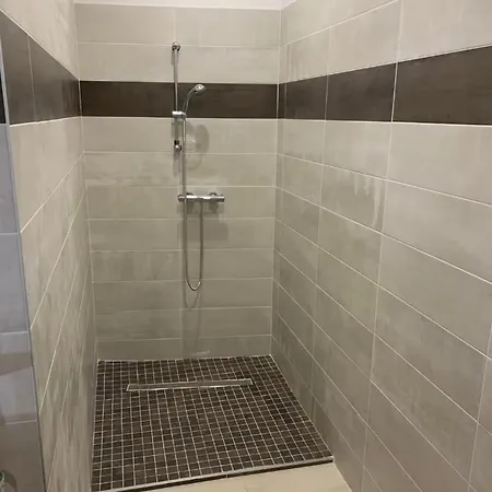 Dom wakacyjny Maison Avec Piscine Et Jacuzzi Proche Montpellier Cournonterral